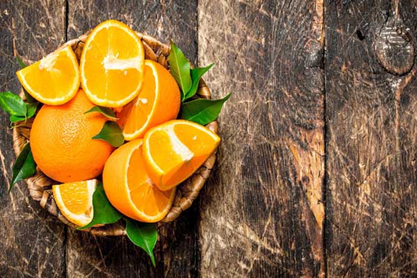 كم نسبة فيتامين ج في حبة البرتقال