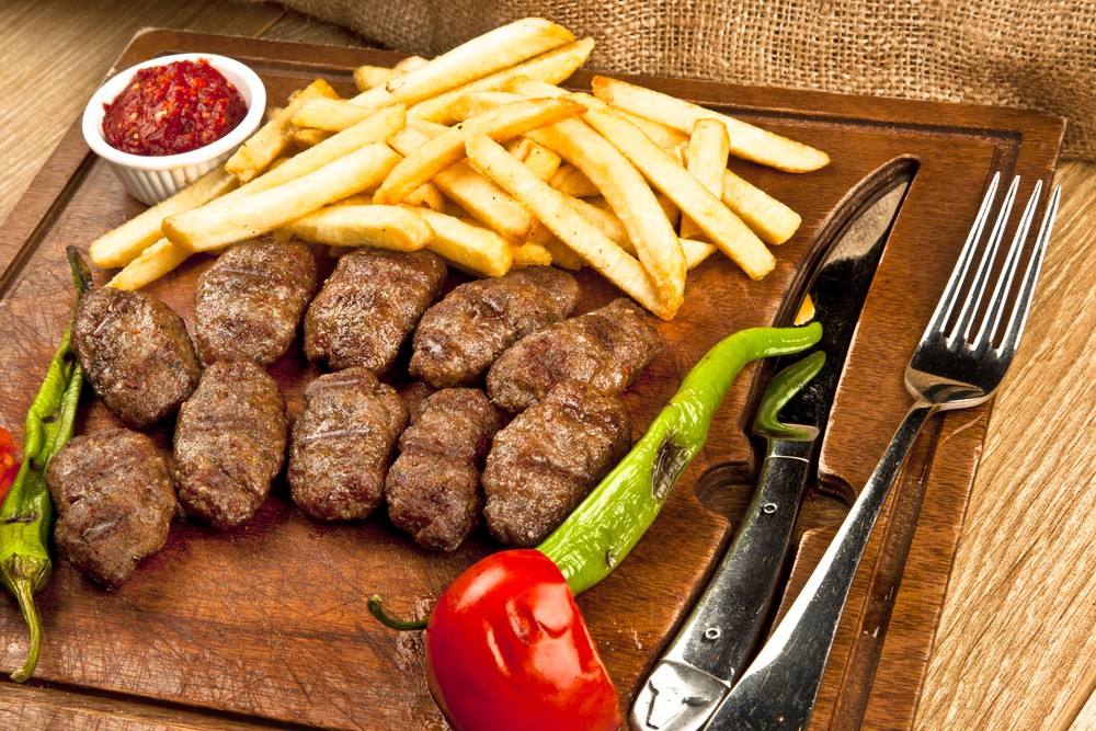 طريقة عمل الكفتة الإيطالية https://food.ouklat.com/wp-content/uploads/2020/04/6b5b9d871d598ba6f73ba0cffe8dabb82176db78-3.jpg
