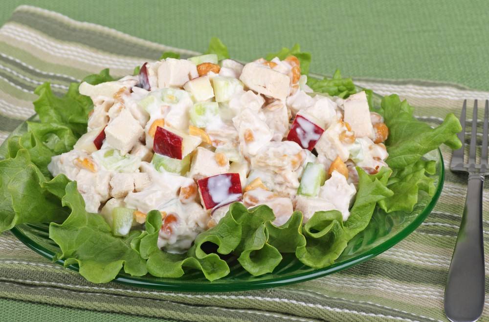 طريقة عمل سلطة الكرفس بالزبادي https://food.ouklat.com/wp-content/uploads/2020/04/8b2a31143cb52507eb2d92739cc0c5331f42cd59-5.jpg